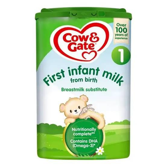 Cow &amp; Gate 1 First Infant Formula (800g)